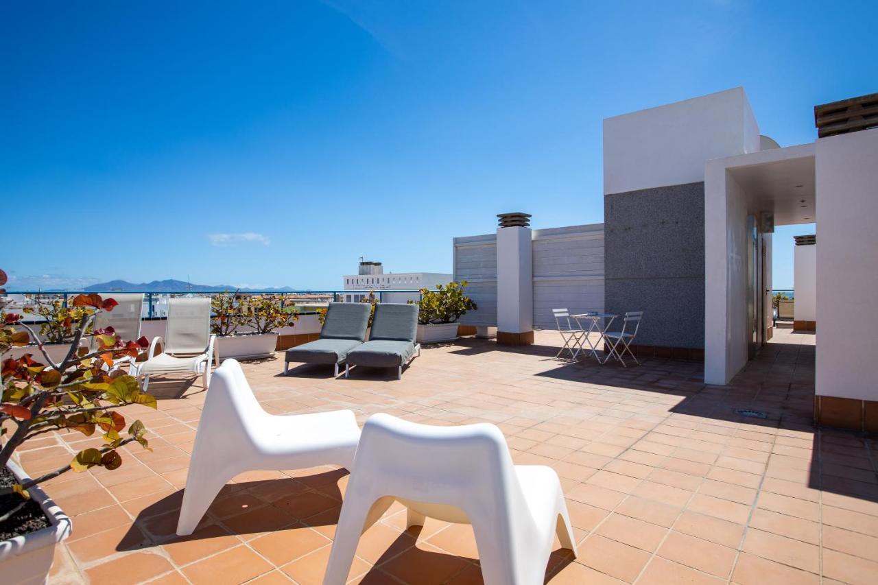Uptown Urban Apartments (Adults Only) Corralejo Bagian luar foto