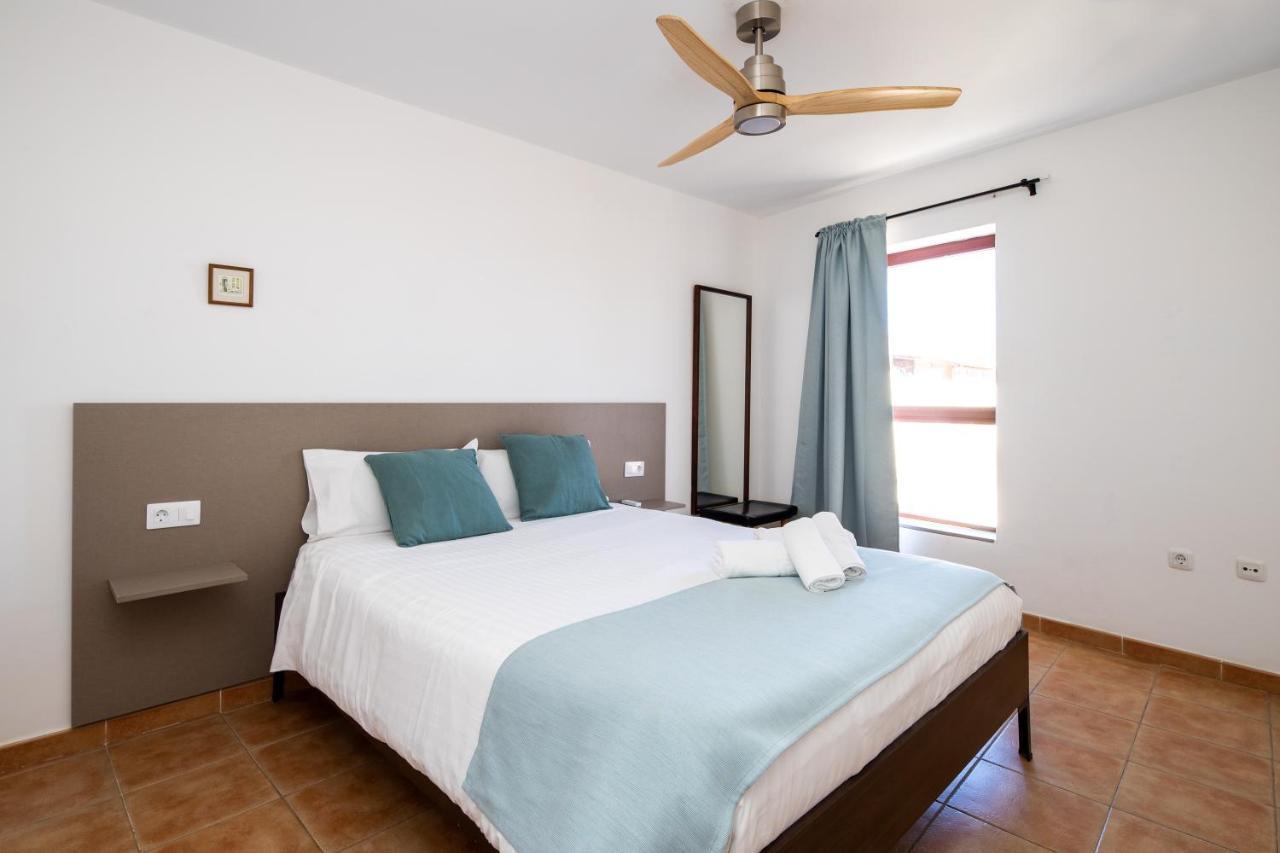 Uptown Urban Apartments (Adults Only) Corralejo Bagian luar foto